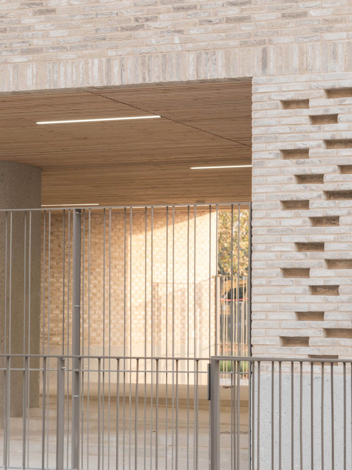 BIM建筑|B09 建筑岛 / urbanmakers + Selva & Maugin Architectes