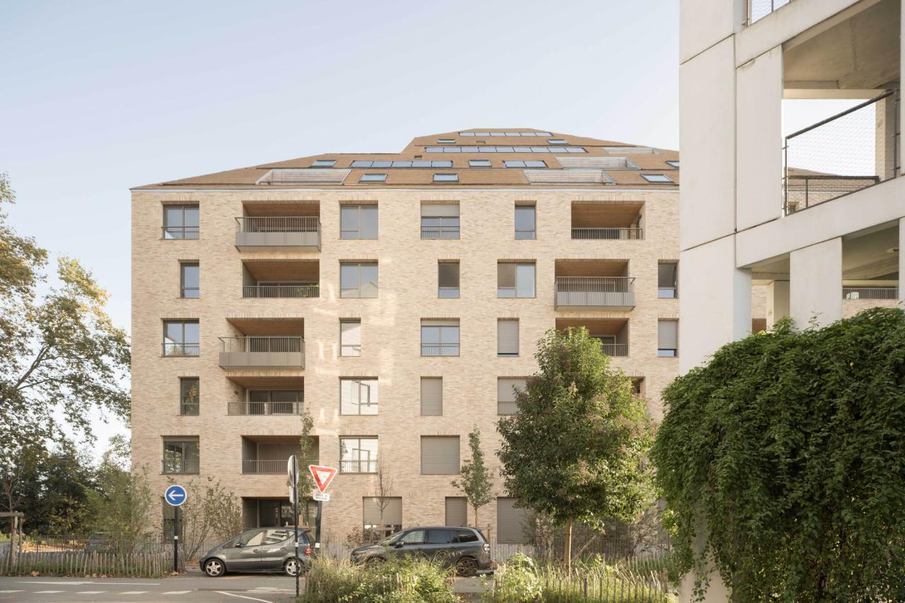 BIM建筑|B09 建筑岛 / urbanmakers + Selva & Maugin Architectes