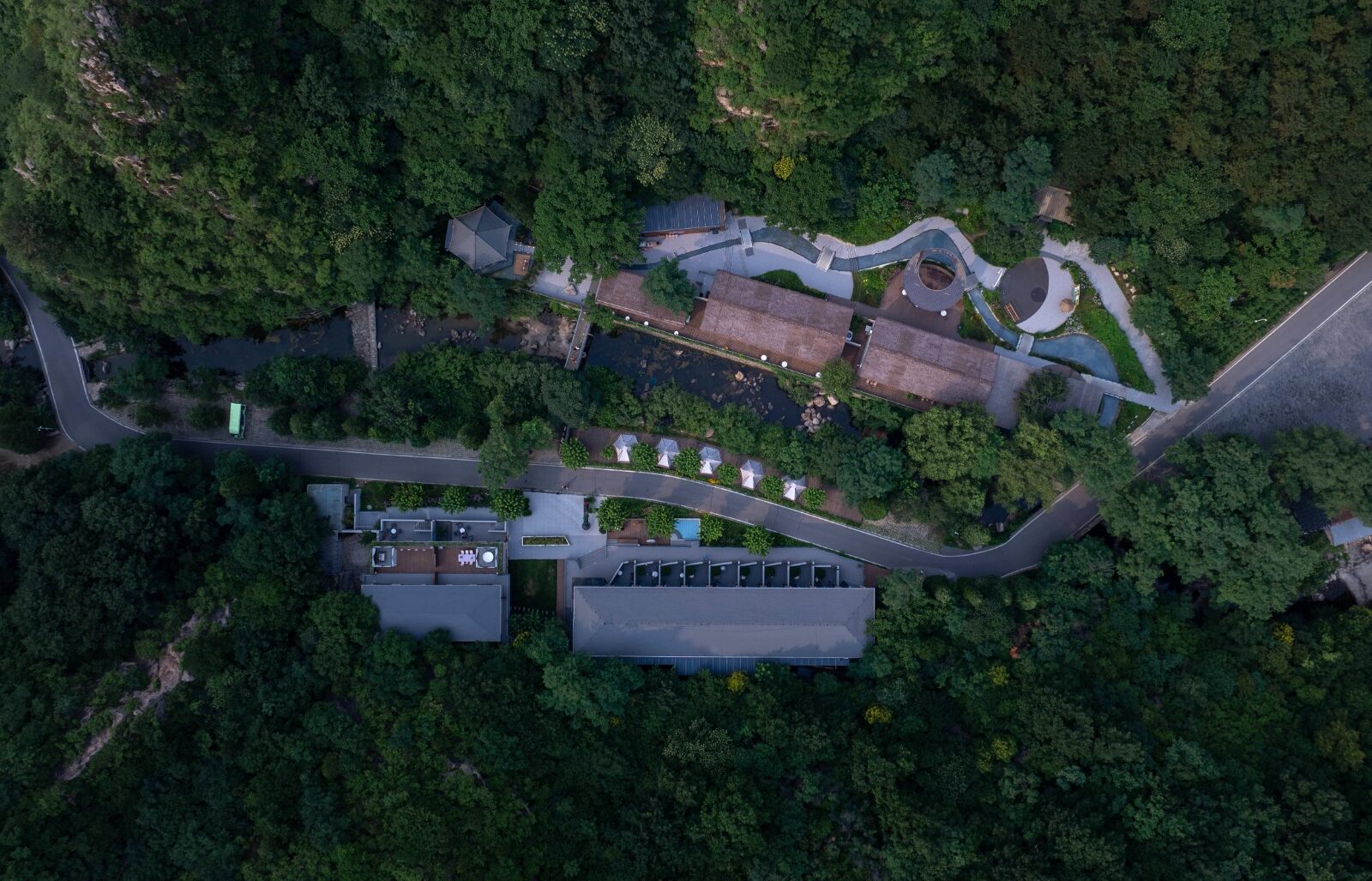 BIM建筑|水雲乡 / 莘野佚筑设计工作室