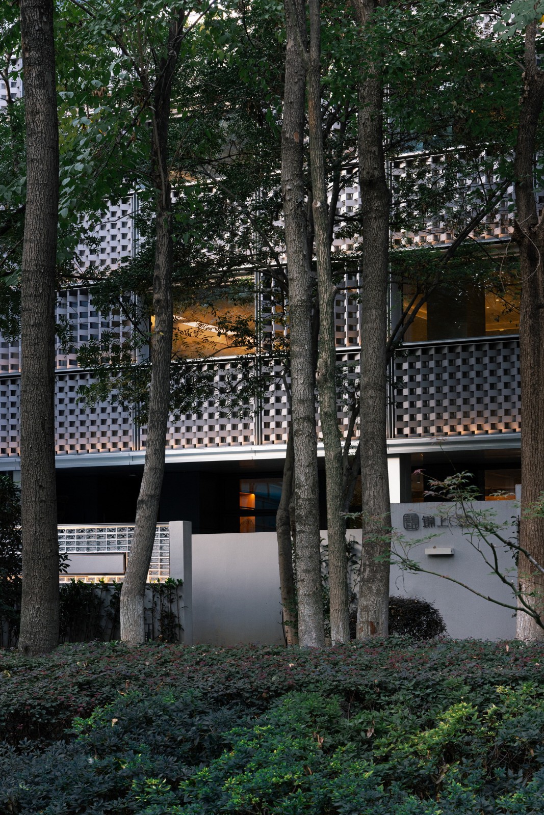 BIM建筑|南京鼓楼锦上 OCC 餐厅 / BUZZ 建筑事务所