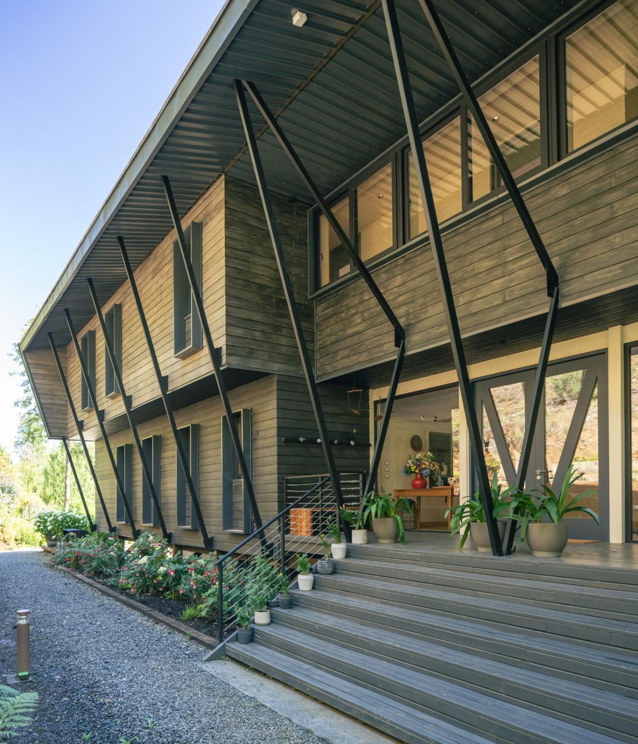 BIM建筑|纳蒙卡休小屋 / Schwember García-Huidobro Arquitectos