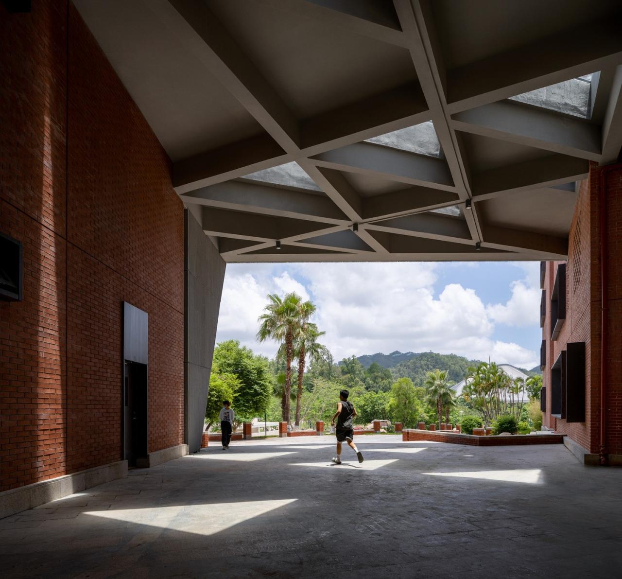 BIM建筑|北京师范大学珠海校区元白楼 / 清华大学建筑设计研究院