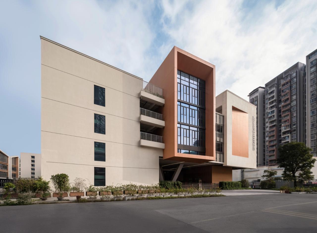 BIM建筑|深圳市龙华区清泉外国语学校初中部 / 一境建筑设计
