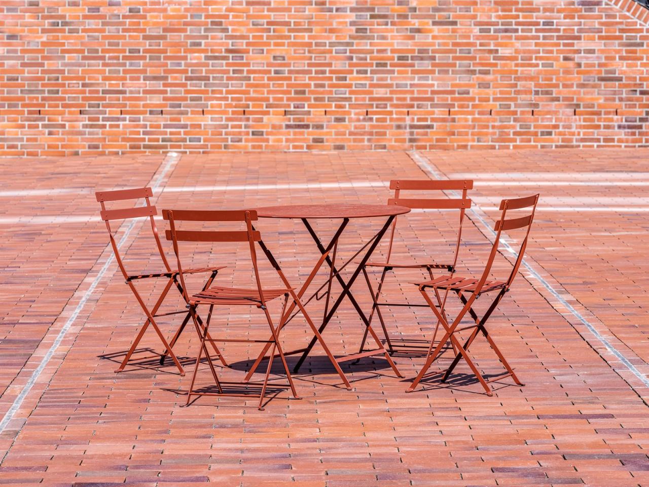 BIM建筑|帕尔杜比采 GAMPA、Sféra 建筑群与自动化工厂公共空间 / Šépka architekti