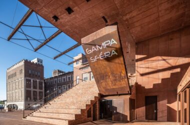 BIM建筑|帕尔杜比采 GAMPA、Sféra 建筑群与自动化工厂公共空间 / Šépka architekti-BIM建筑网