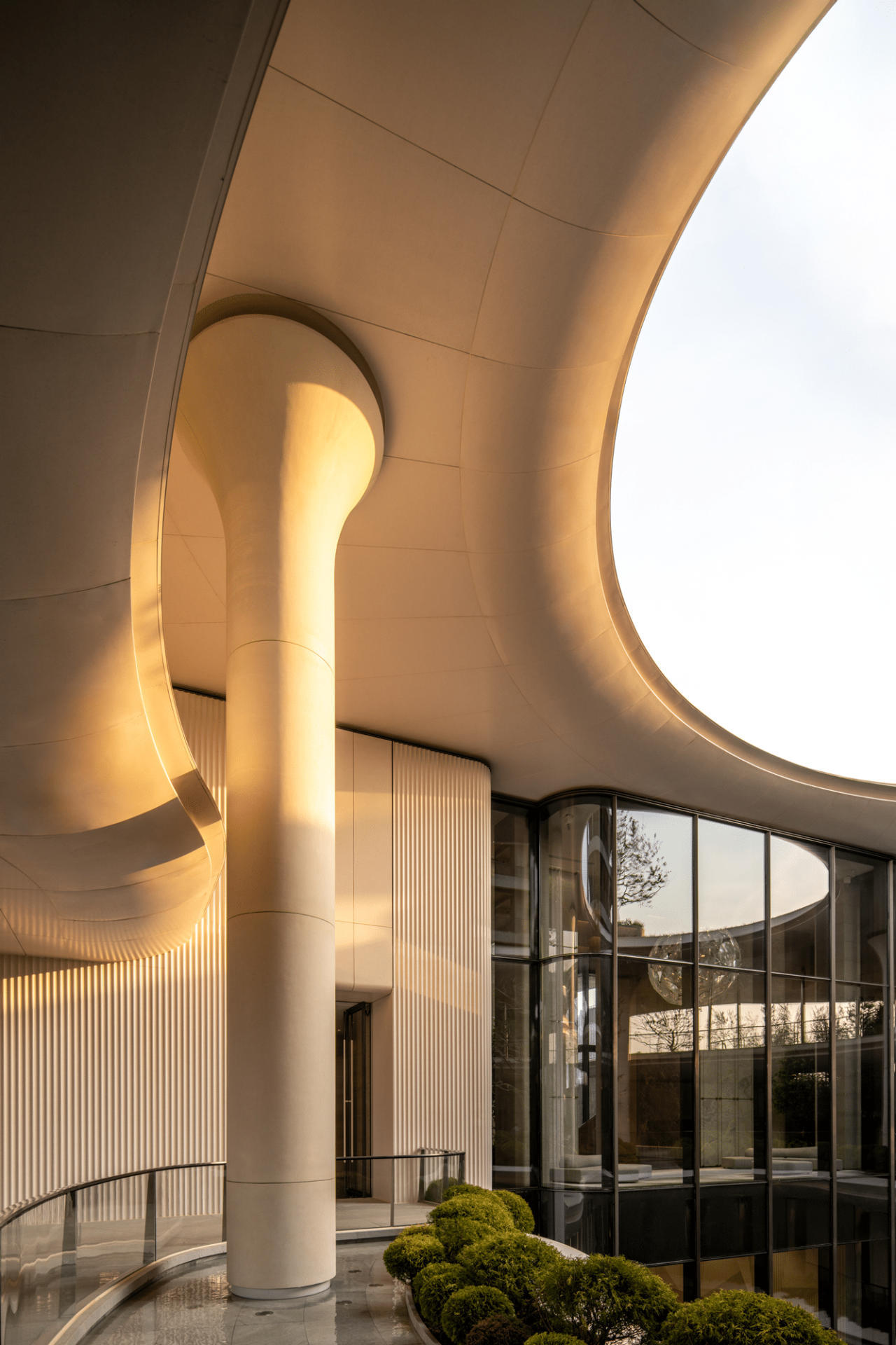 BIM建筑|武汉长江天际，line+朱培栋关于城市坐标的双重思考（下）