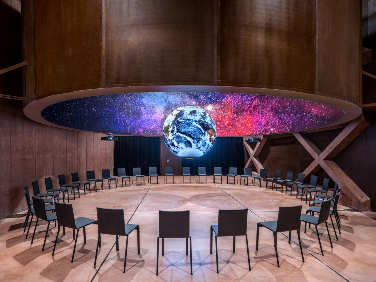 BIM建筑|帕尔杜比采 GAMPA、Sféra 建筑群与自动化工厂公共空间 / Šépka architekti