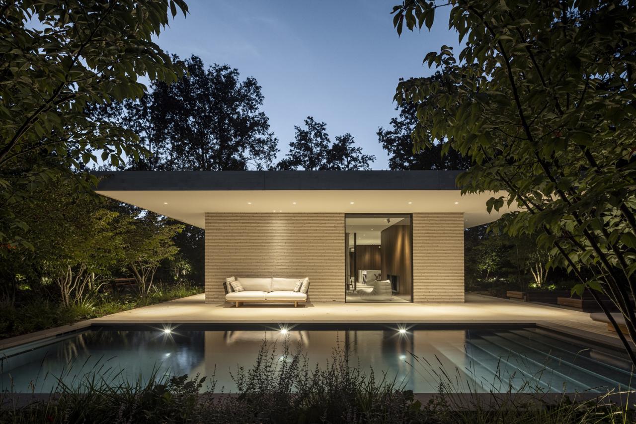 邂逅荷兰海岸隐匿别墅：一场自然、建筑与艺术的盛宴设计