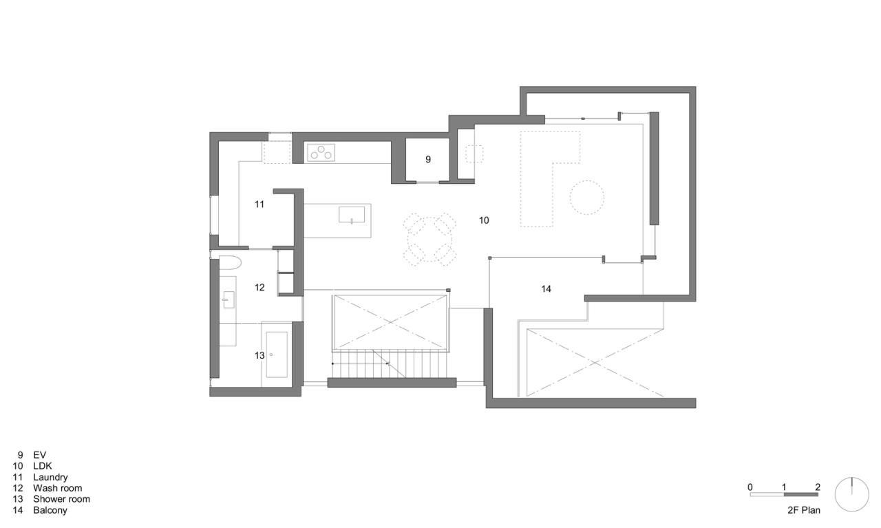 狭缝与开口间营造城市中静谧自然私密的住宅设计
