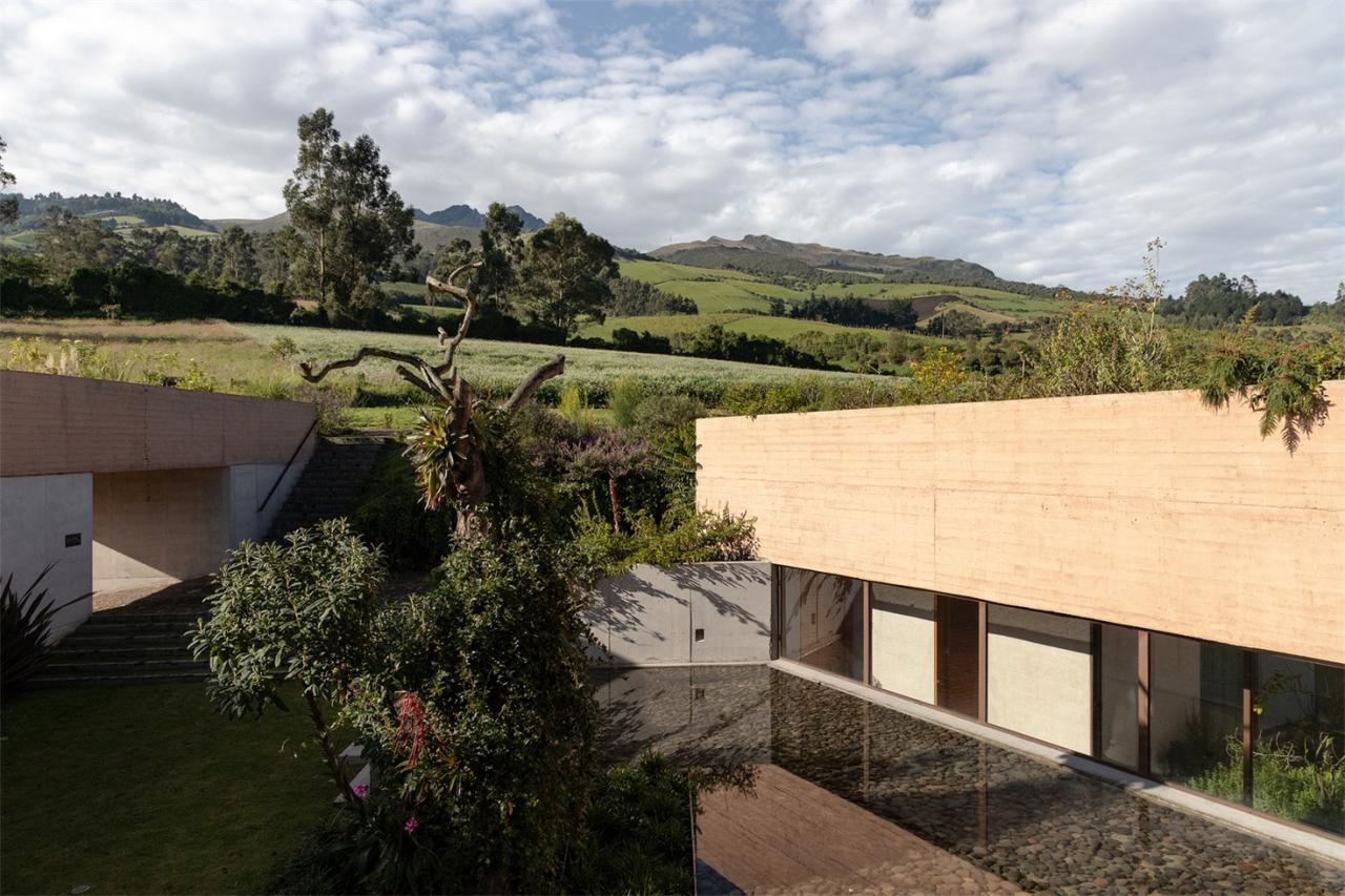 移动不同角度观察景观动态自然情感体验的别墅设计