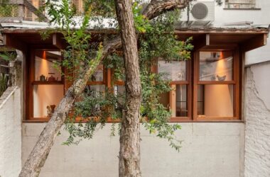 唤醒情感记忆重塑宁静生活简约质朴的别墅改造设计-BIM建筑网