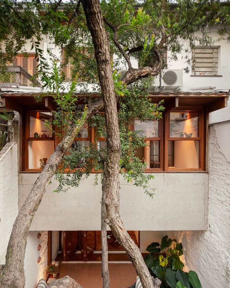 唤醒情感记忆重塑宁静生活简约质朴的别墅改造设计