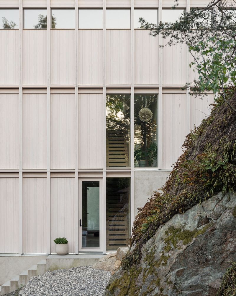 海峡边建筑奇迹挑战地形打造绝美视野的木质别墅设计