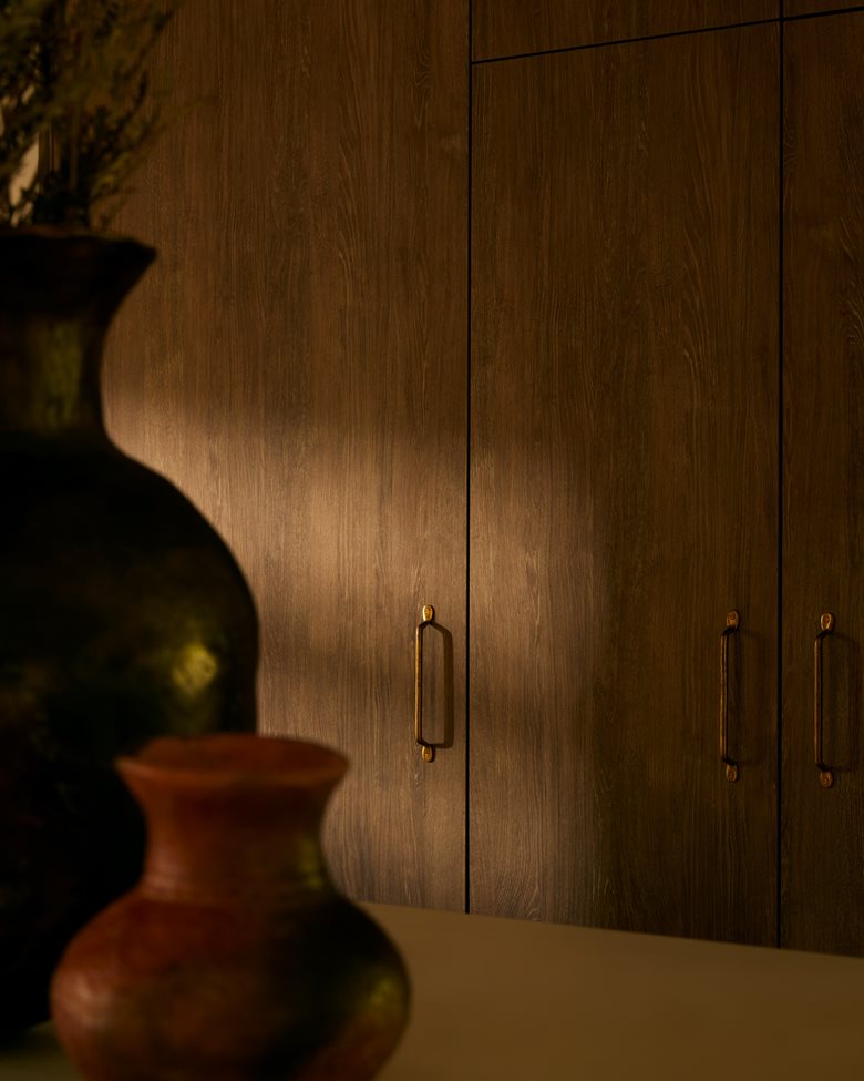 在细节中雕琢实现美学能量双赢平衡的别墅居住空间设计