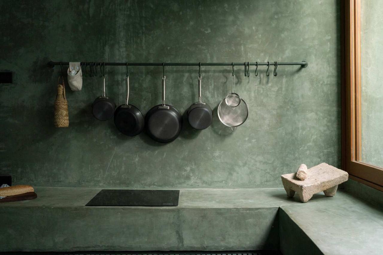 从天然井与洞穴汲取灵感光影交织下感知时间的度假屋设计