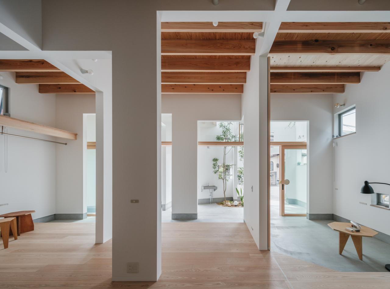 九宫格划分不规则五边形不同规格的开口日式住宅设计