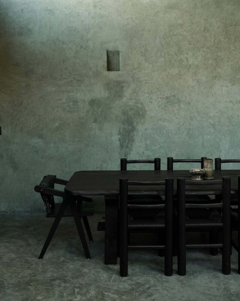 从天然井与洞穴汲取灵感光影交织下感知时间的度假屋设计