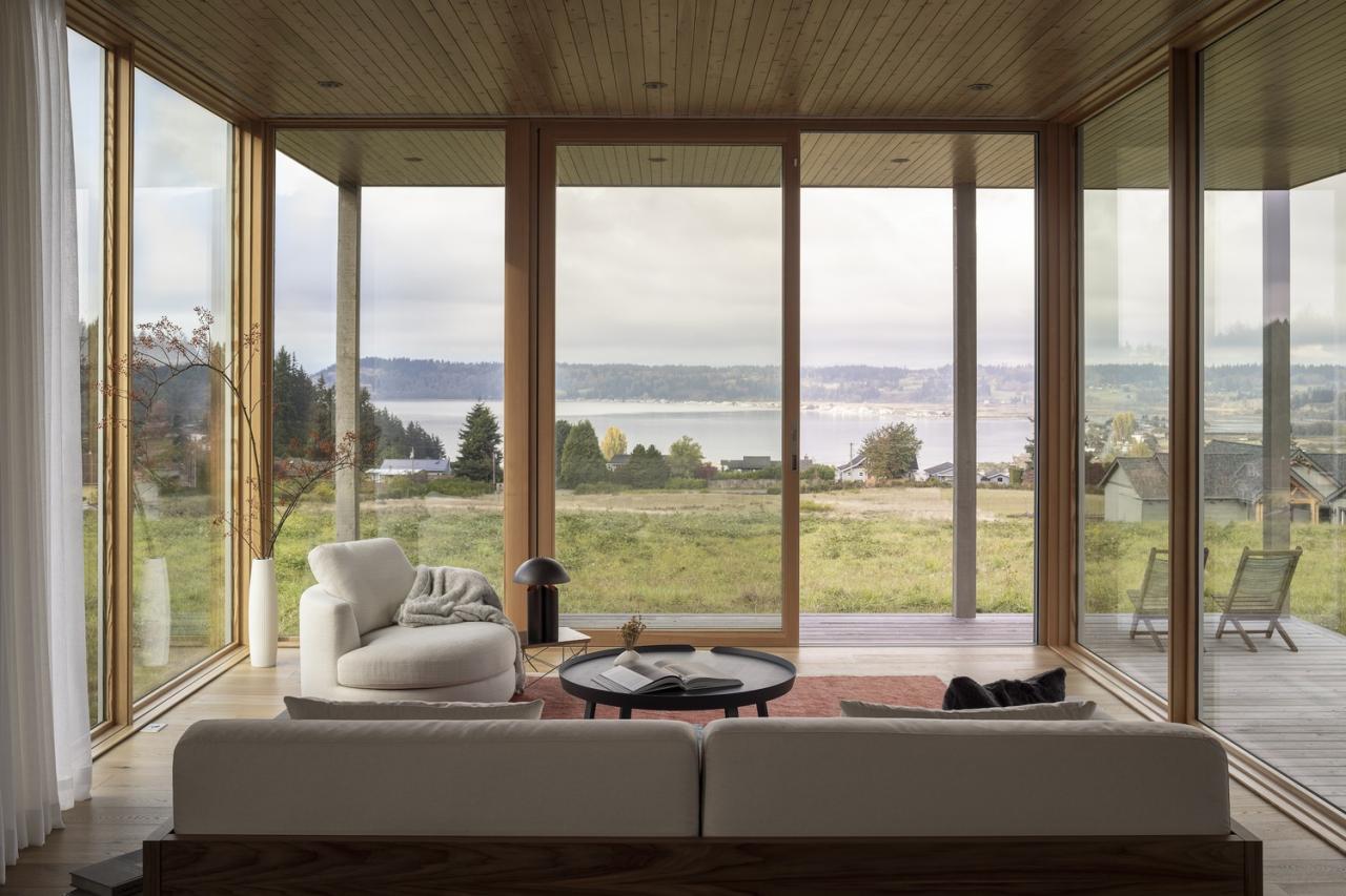 漂浮在草地上的冥想之屋禅意静修的度假屋设计