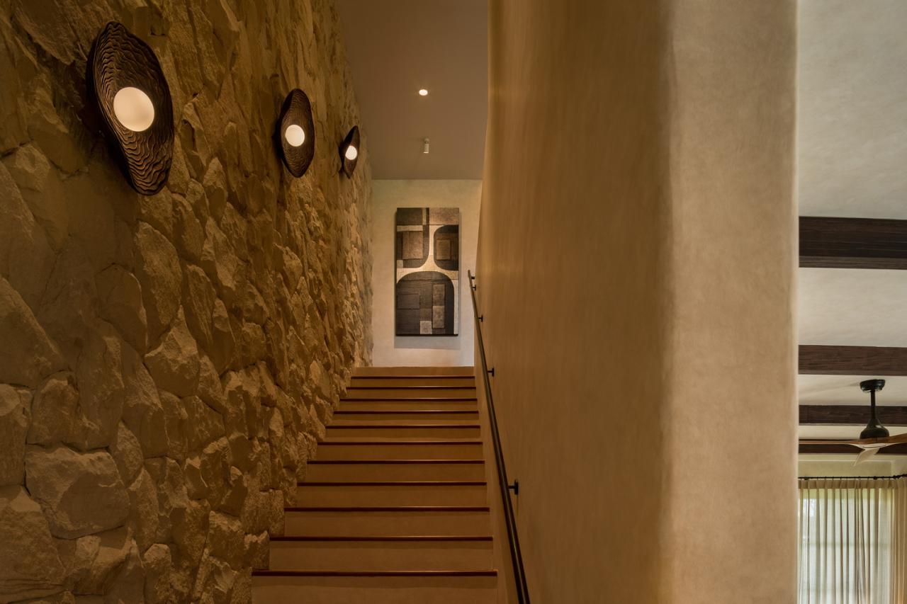 让身心在自然中得到滋养热带雨林的节能奢华侘寂别墅设计