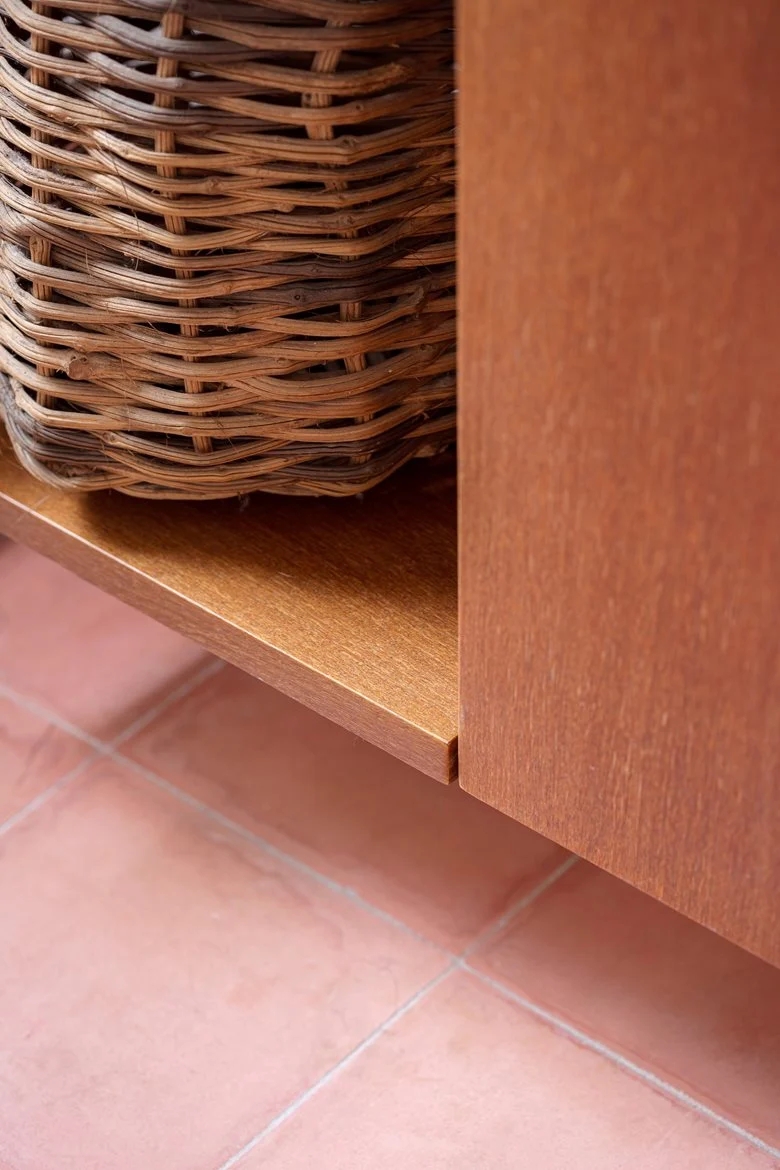 唤醒情感记忆重塑宁静生活简约质朴的别墅改造设计