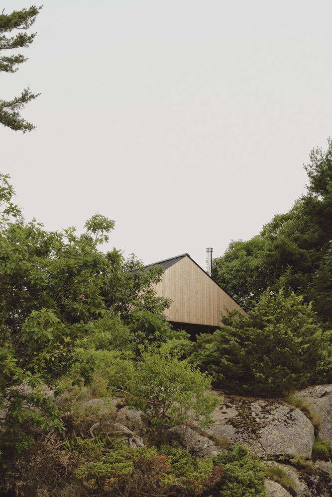 与宁静诗意同栖邂逅自然纹理编织的梦幻家园住宅设计
