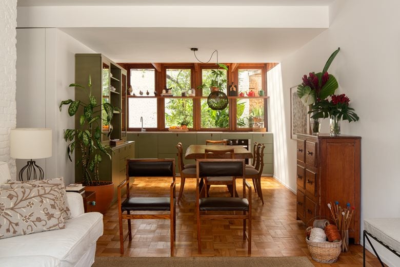 唤醒情感记忆重塑宁静生活简约质朴的别墅改造设计