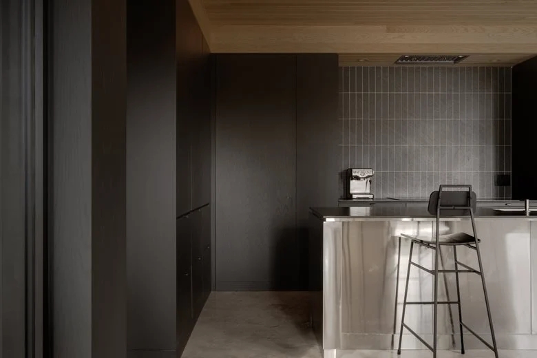 在树梢间谱建筑与自然的和谐乐章亲生物细节度假屋设计