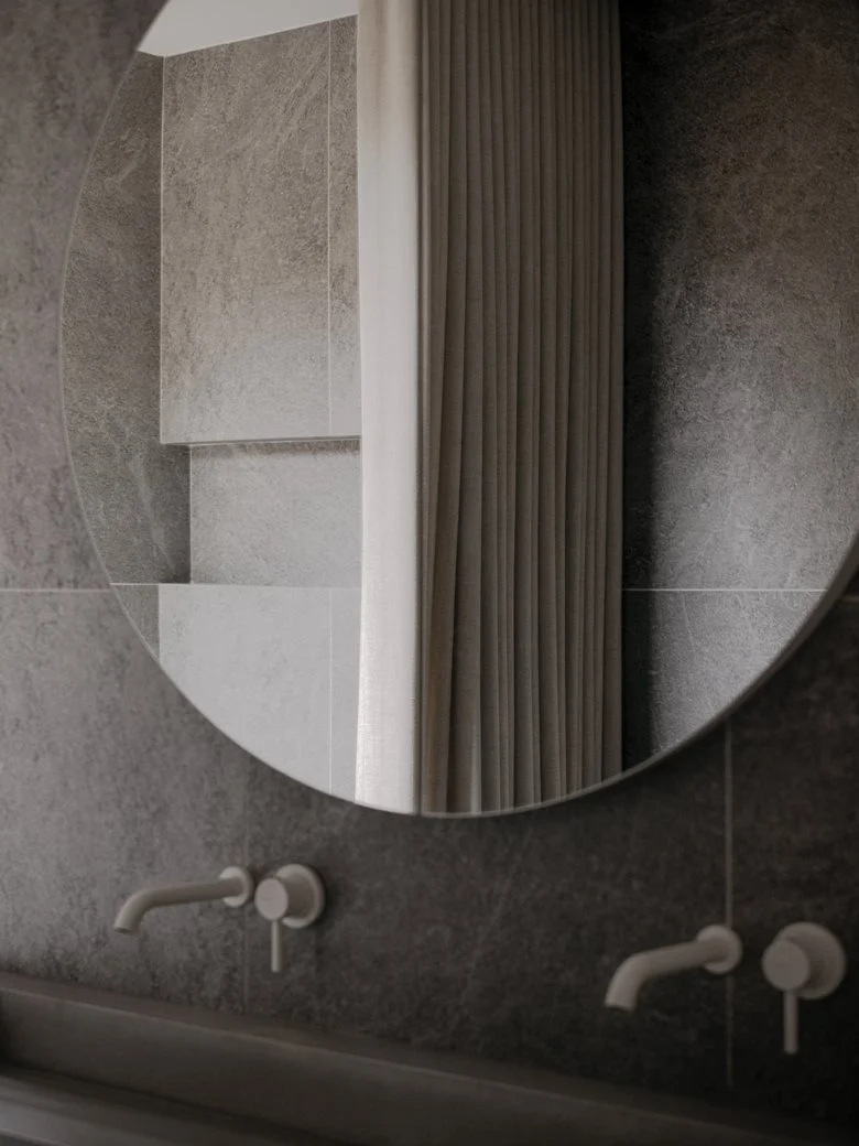 在树梢间谱建筑与自然的和谐乐章亲生物细节度假屋设计