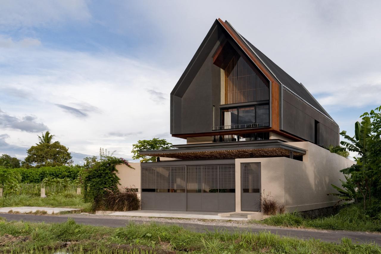 让身心在自然中得到滋养热带雨林的节能奢华侘寂别墅设计