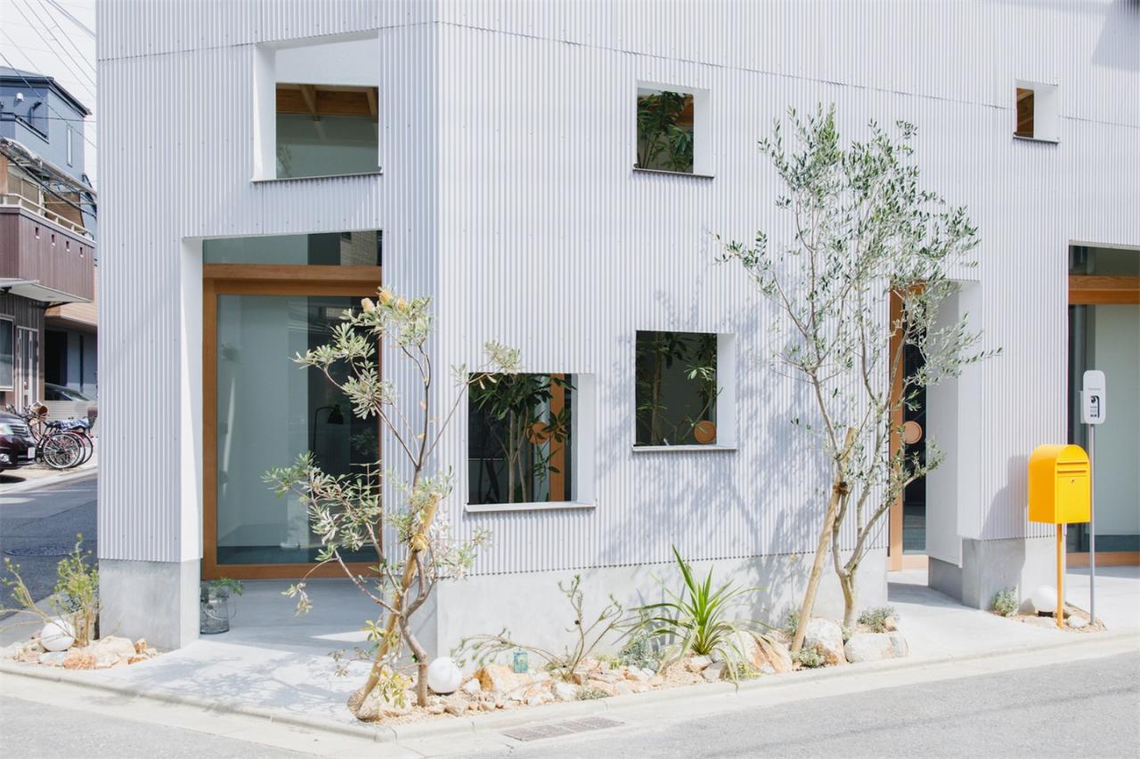 九宫格划分不规则五边形不同规格的开口日式住宅设计