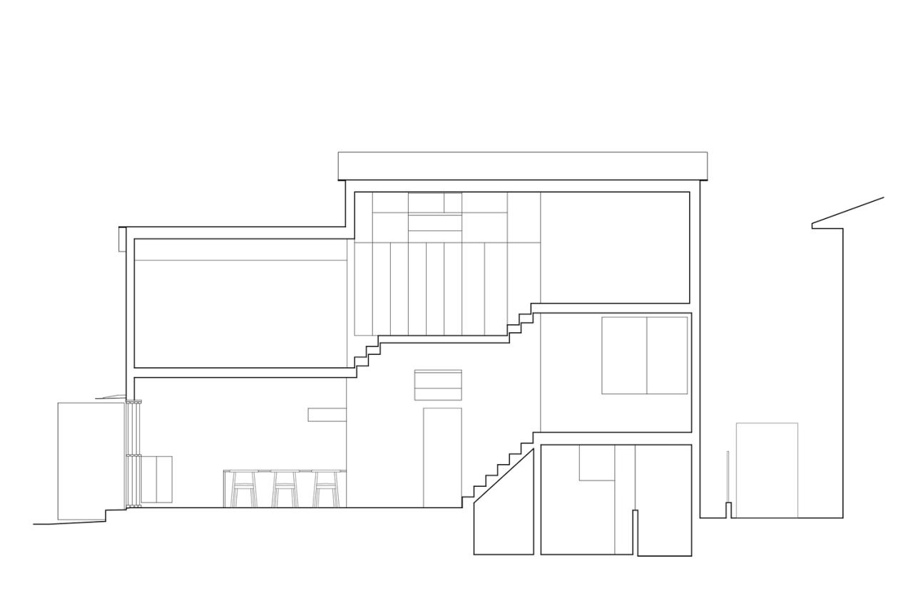 探秘隐居住宅设计 2.5 米窄地空间魔法楼梯串联别样生活