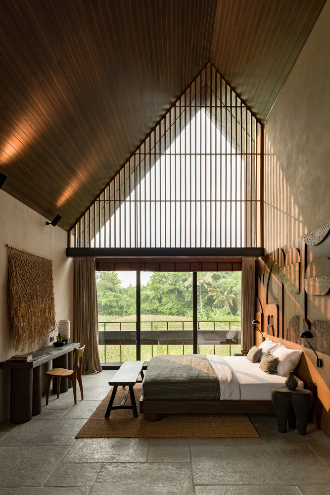 让身心在自然中得到滋养热带雨林的节能奢华侘寂别墅设计