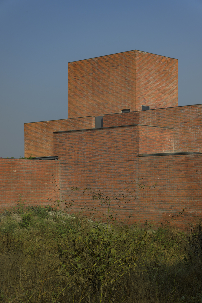 让生活亲近自然调和传统与现代的红砖乡村别墅设计