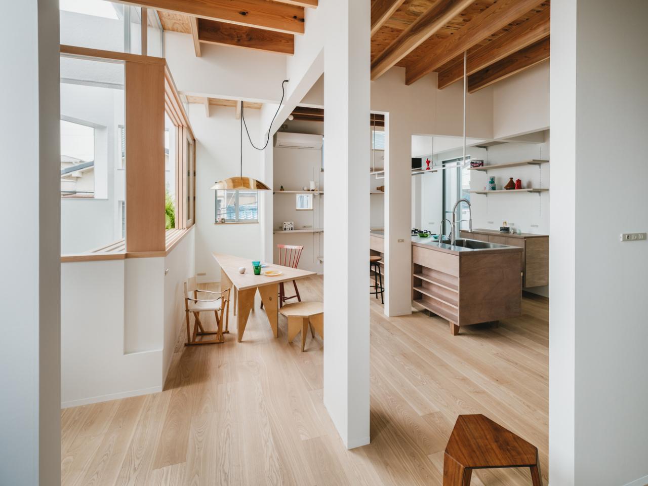 九宫格划分不规则五边形不同规格的开口日式住宅设计