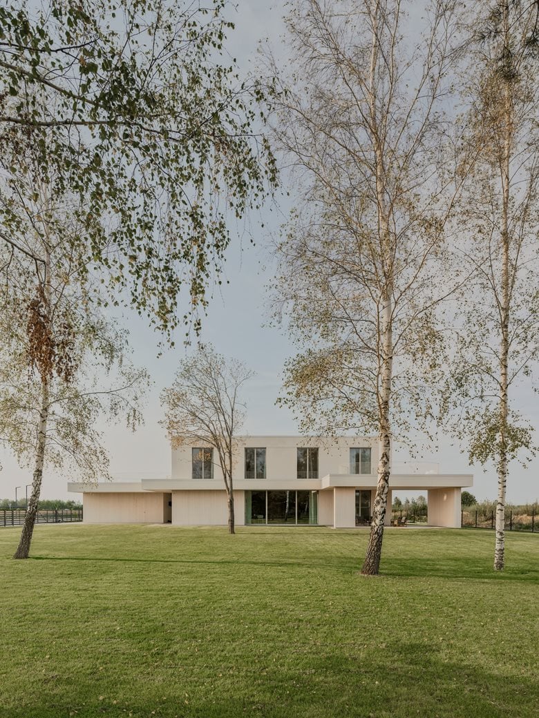 白桦林花园中的节能美学细节之处见匠心的度假屋设计