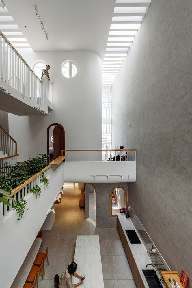 回归老街区的温暖森林露营灵感下的暮年居所别墅设计