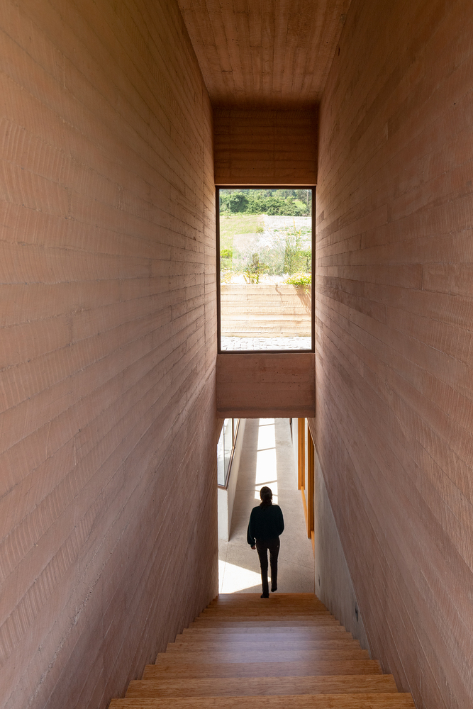 移动不同角度观察景观动态自然情感体验的别墅设计