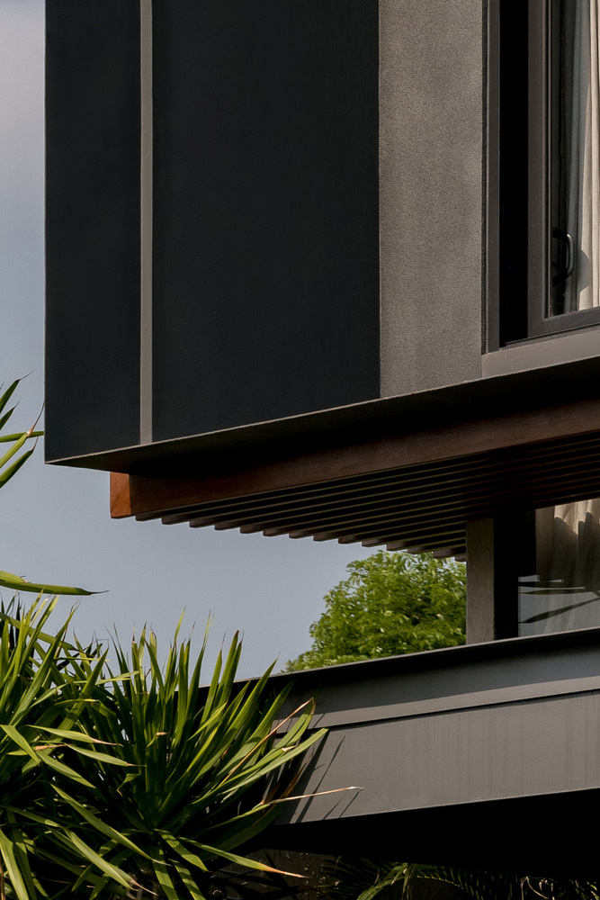 让身心在自然中得到滋养热带雨林的节能奢华侘寂别墅设计