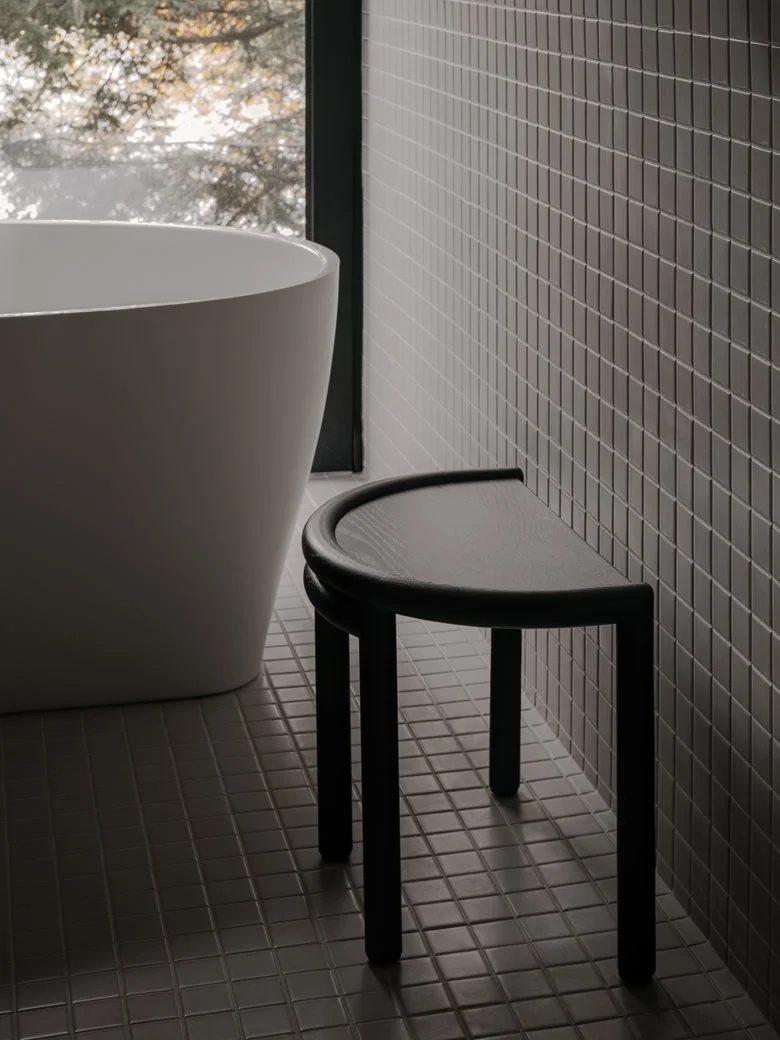 在树梢间谱建筑与自然的和谐乐章亲生物细节度假屋设计